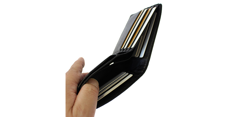 ガジェットリンク FRUH（フリュー） リアルカーボン 2つ折ウォレット