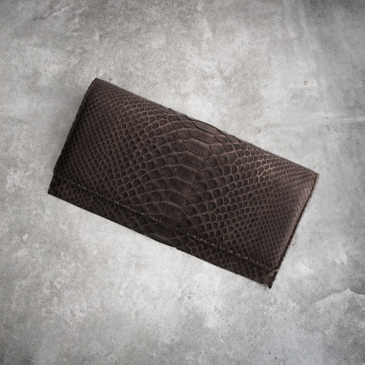 ダイヤモンド パイソン かぶせ 長財布 メンズ カード収納16枚 フラップ 財布 革 サイフ 誕生日 4FA(06000136-mens-1r) ダイヤモンド パイソン かぶせ 長財布 メンズ カード収納16枚 フラップ