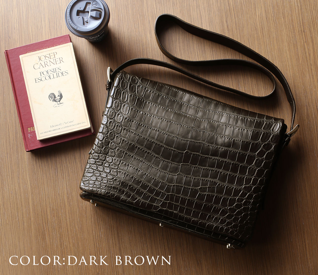 クロコダイル ショルダーバッグ メンズ センター取り マット 加工 本革