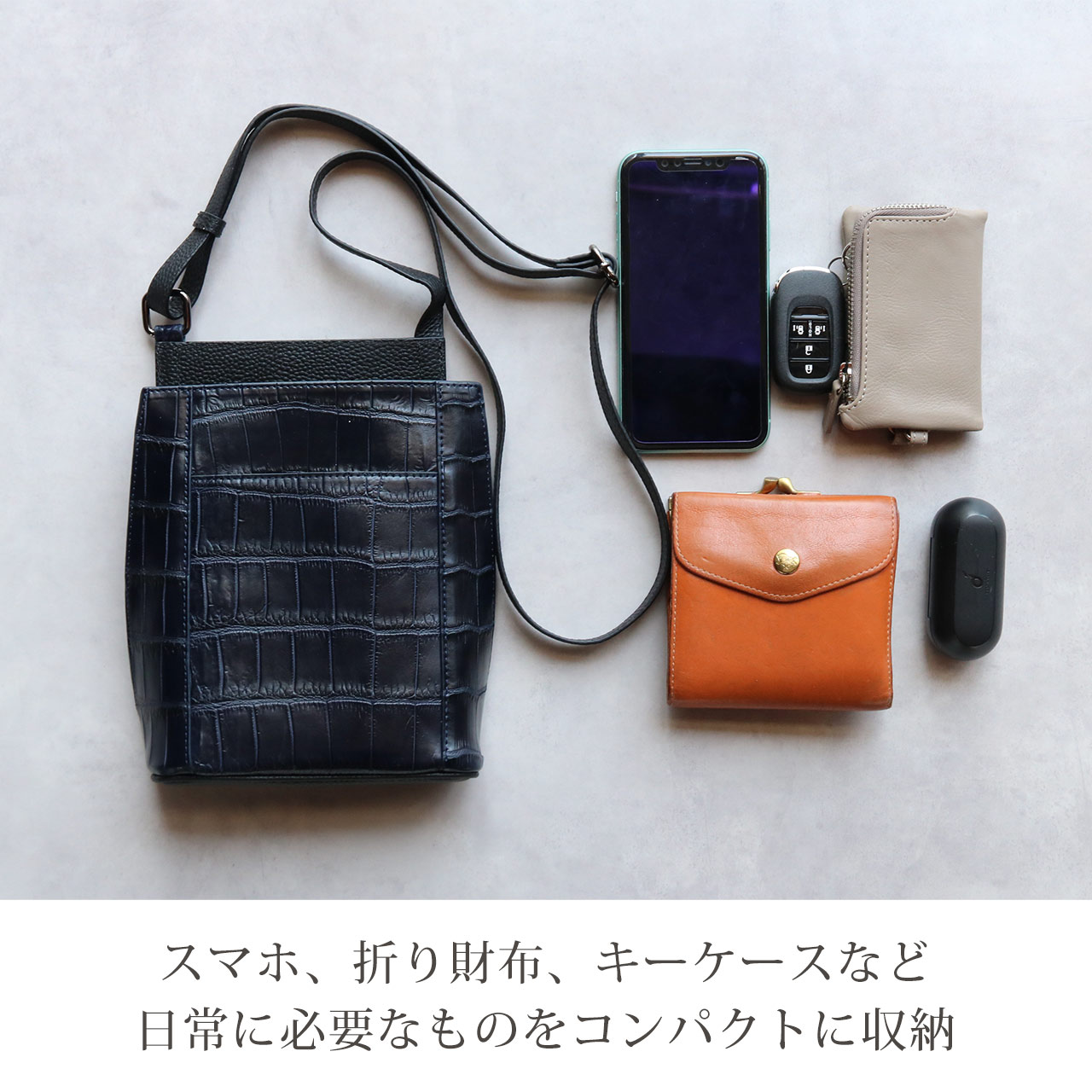 クロコダイル ショルダーバッグ メンズ マット加工 ランドファスナー 
