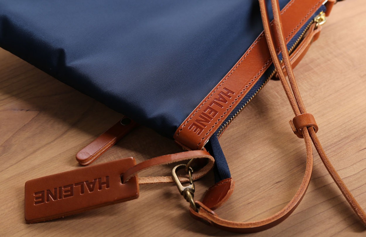 HALEINE（アレンヌ） サコッシュ マチ付き 縦型 日本製 ナイロン 栃木