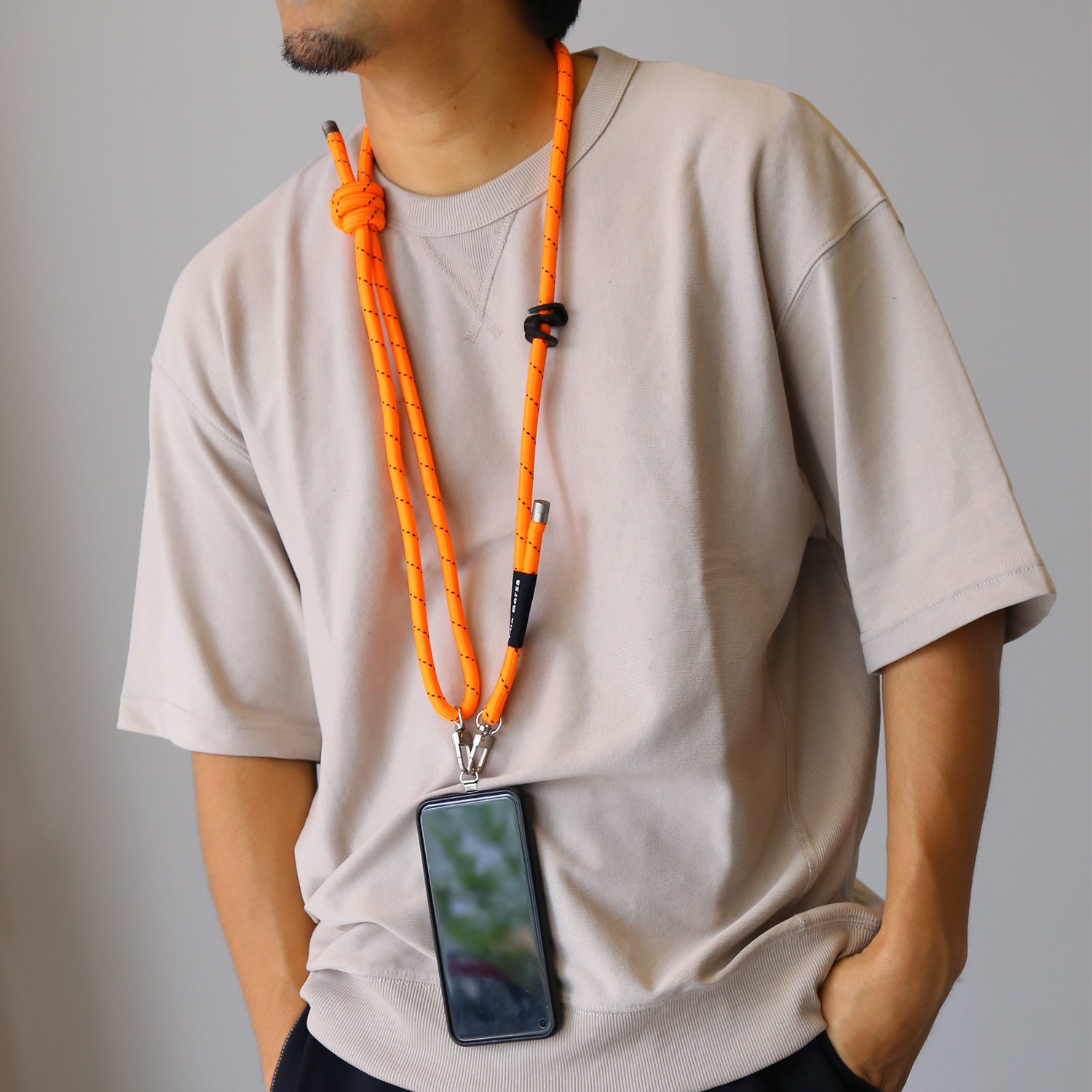 Mia Borsa（ミアボルサ） 長さ調節可能 スマホ用 ショルダーストラップ