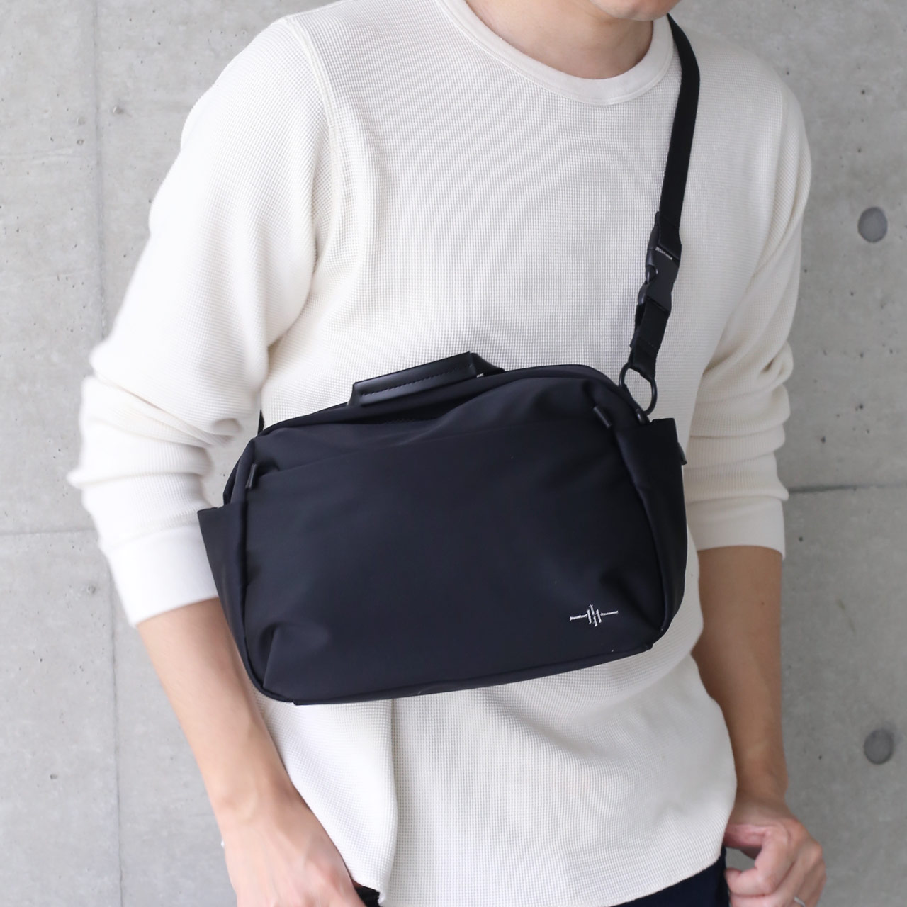 ショルダーバッグ ストレッチ ナイロン 軽量 2WAY メンズ 大人