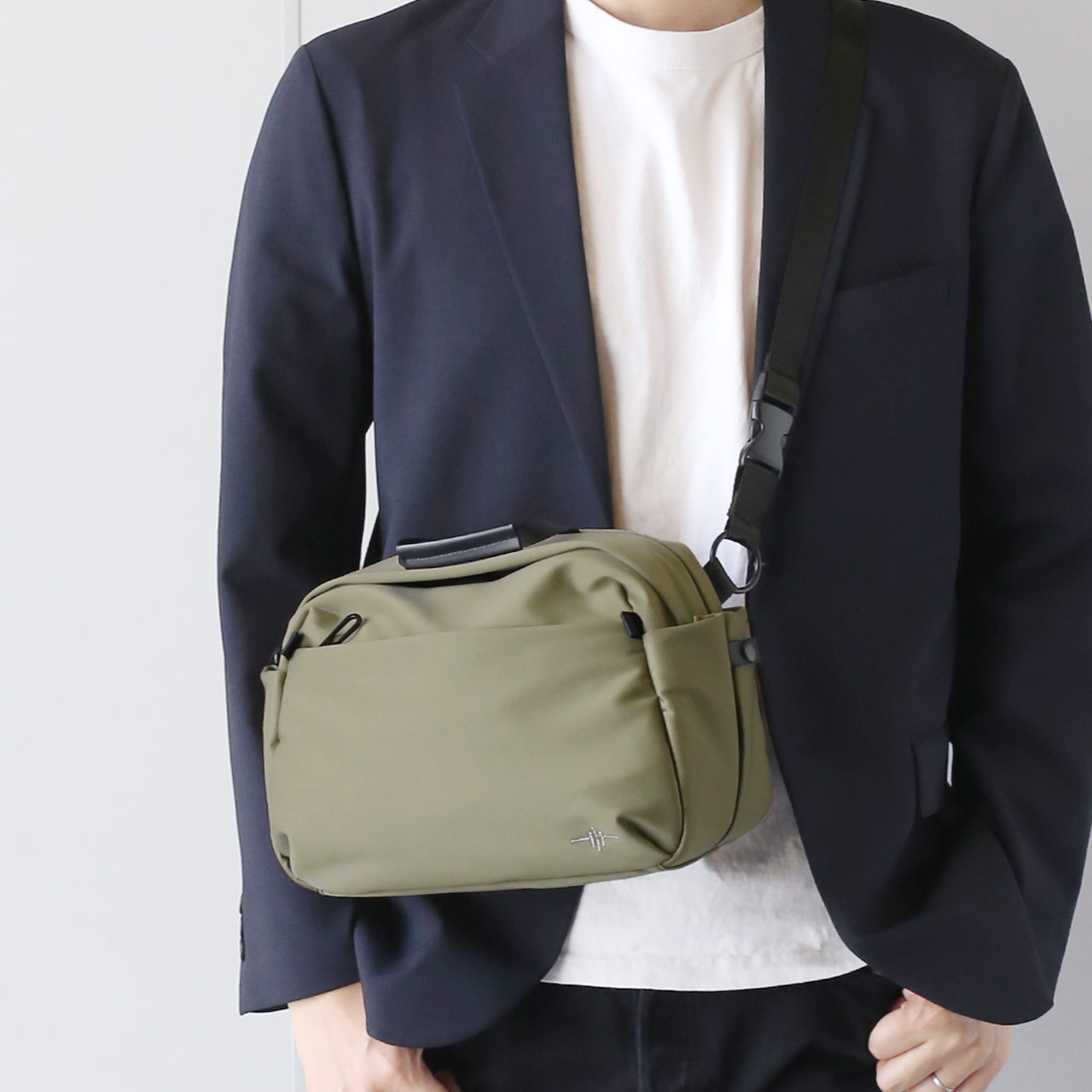 ショルダーバッグ ストレッチ ナイロン 軽量 2WAY メンズ 大人 女性