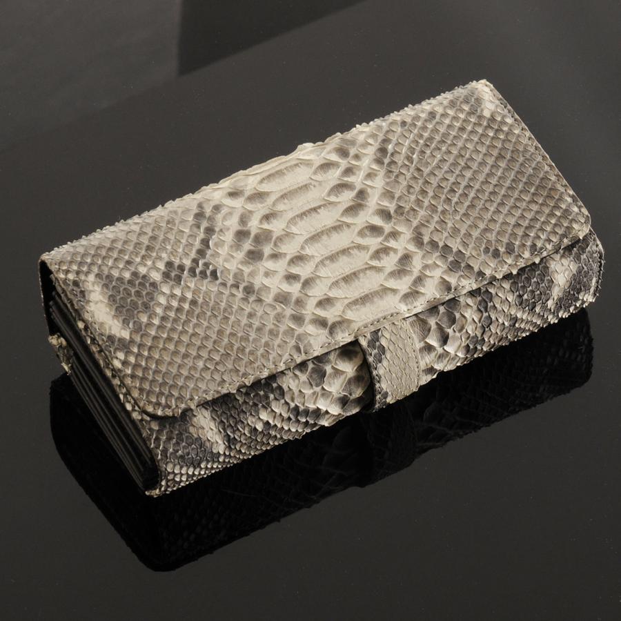 国際ブランド】 カード入れが充実した ダイヤモンド パイソン 多機能 かぶせ 長財布 メンズ カード
