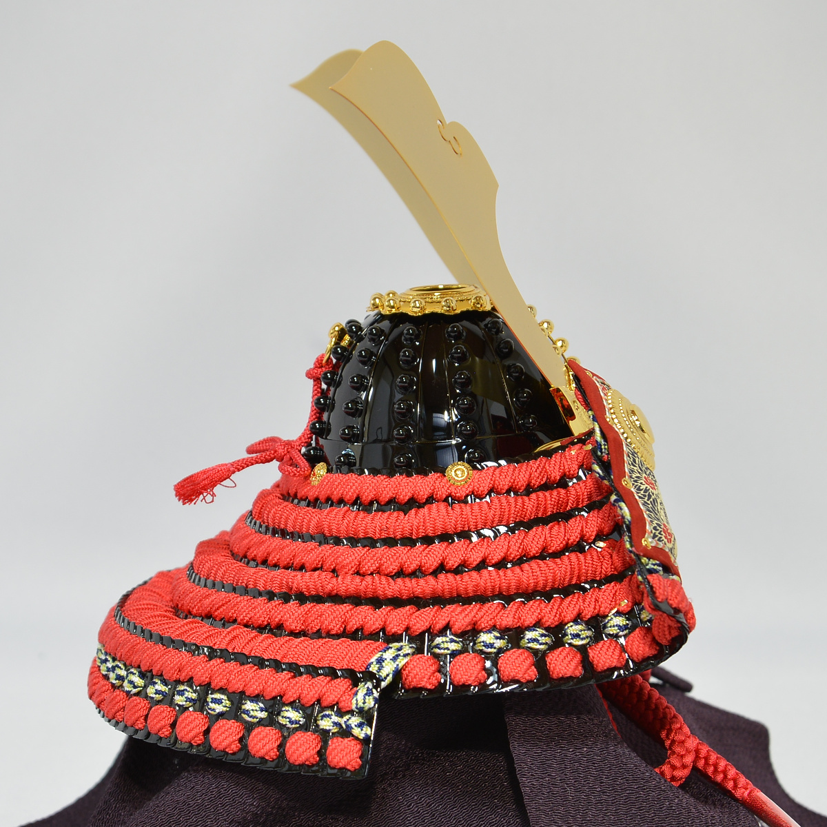 美品　加藤一￼曹作　￼五月人形 兜と刀と弓矢付　工芸品　￼こどもの日 五月人形 加藤鞆美 収納兜飾り 三分の一 源義経 : 人形の三信 - 通販