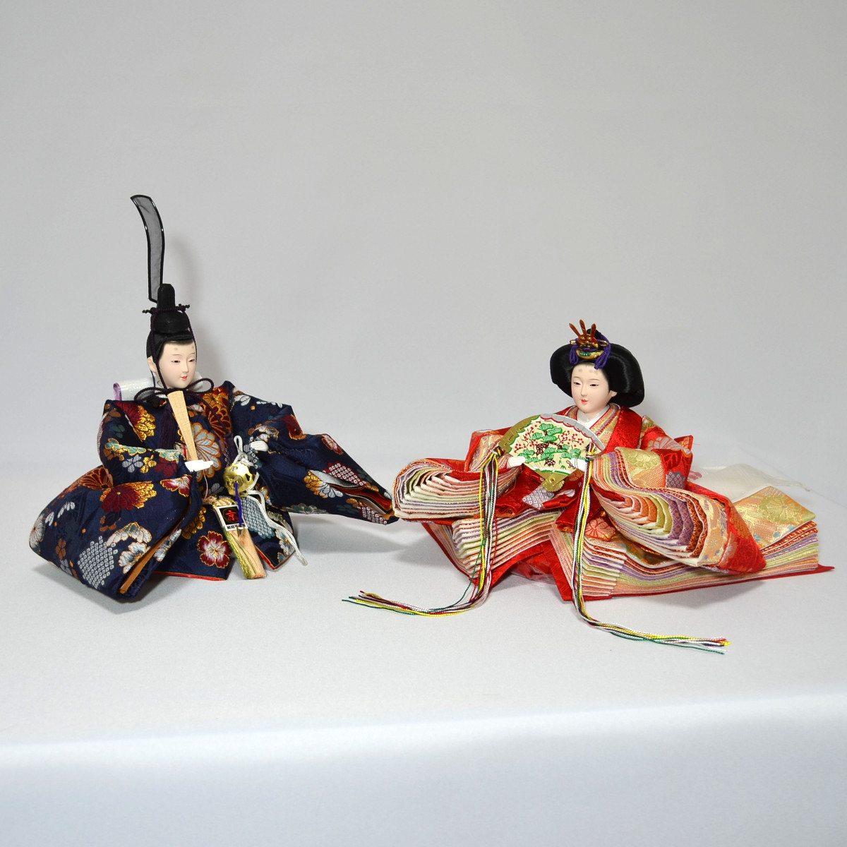 木目込み人形 平安絵巻姫几帳、燭台、飾り台付 - メルカリ