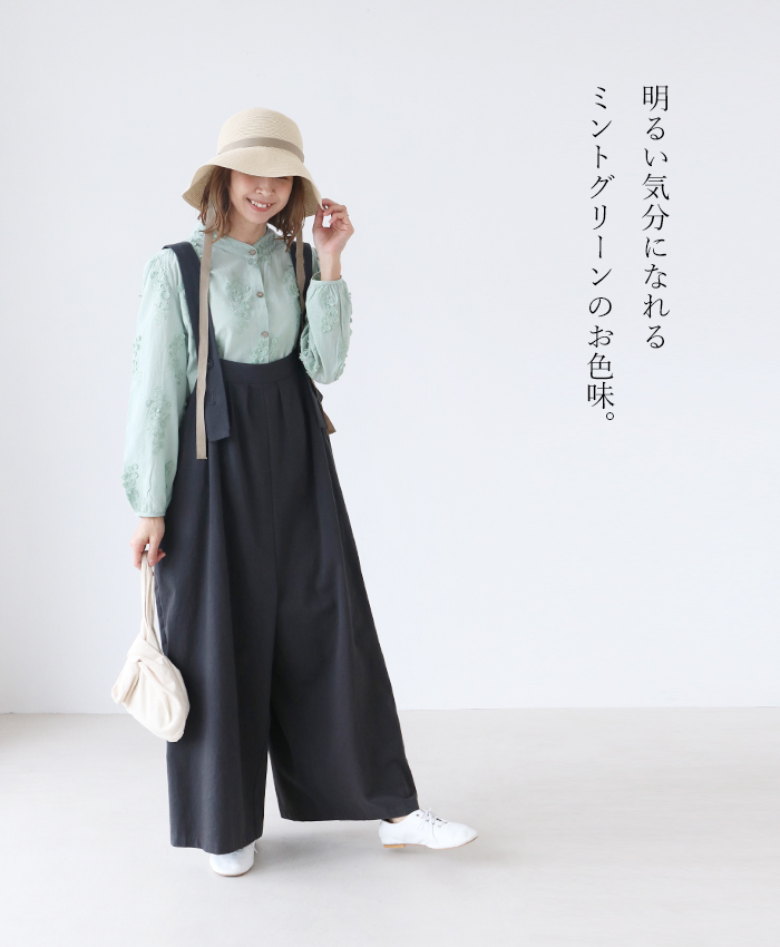 sanpo kuschel（サンポクシェル） 惚れ惚れする 立体花刺繍トップス