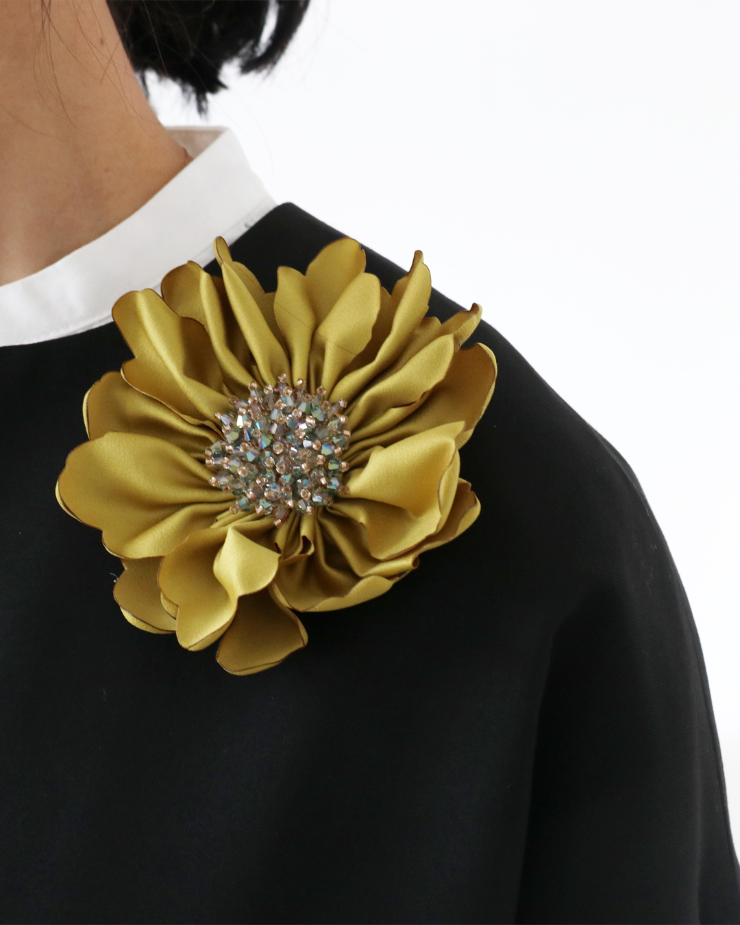 全4種〉傷なく華やかマグネットブローチ ブローチ 花 パール ビーズ