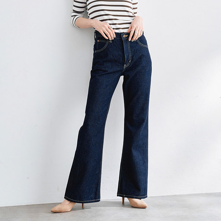 Lee リー レディース STANDARD WARDROBE フレアーパンツ