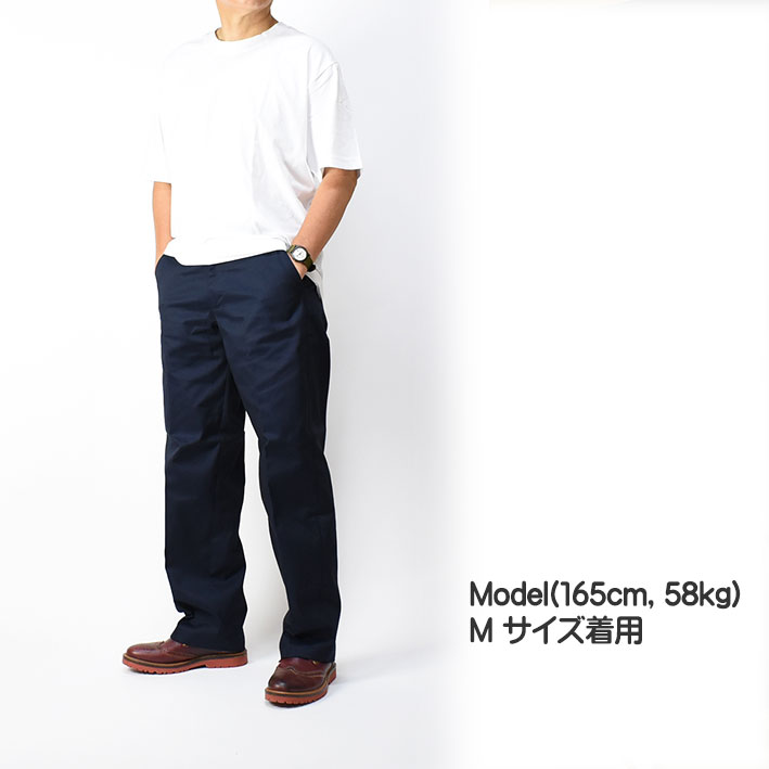 エミレーツ航空 CA着用ロゴ入りレッドTシャツ 2枚セット(M & XLサイズ) エミレーツ航空 CA着用ロゴ入りレッドTシャツ 2枚セット(M & XL