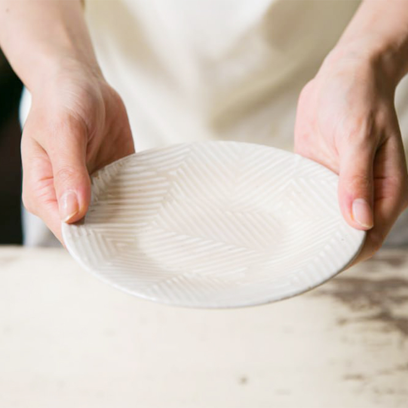 aiyu アイユー ORIME 四寸丸皿 ホワイト 鹿の子 ヘリンボーン 15.2cm