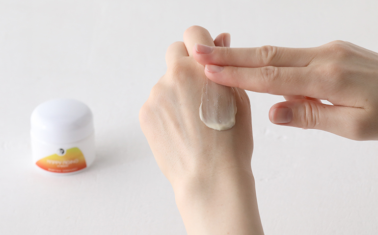 MARTINA（マルティナ） 正規品 ハッピーエイジクリーム 50ml クリーム