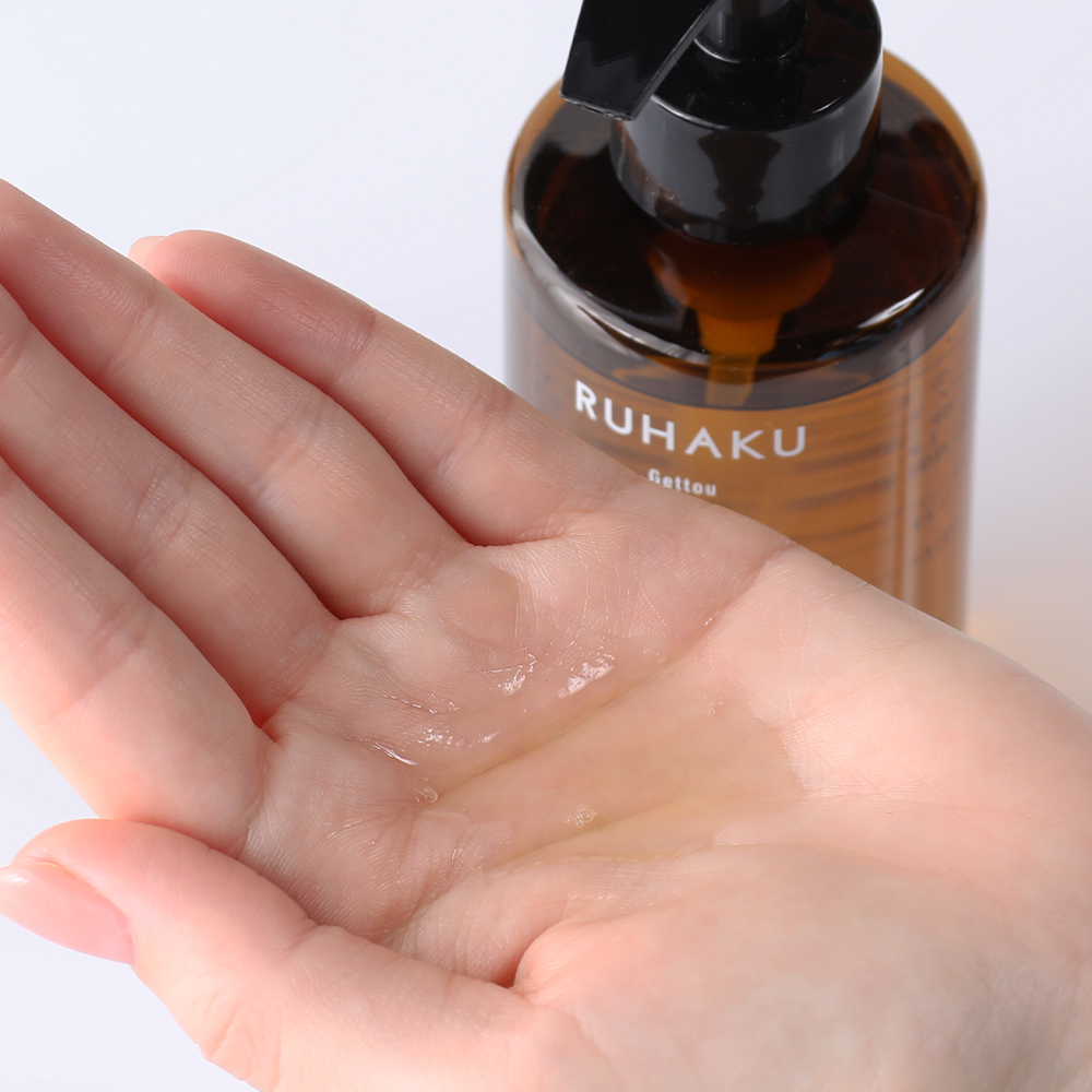 琉白 RUHAKU 月桃リセットクレンジングオイルS メイク落とし 150ml