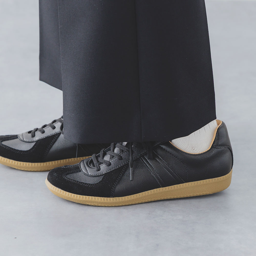 GERMAN TRAINER（ジャーマントレーナー） REPRODUCTED EDITION MODEL