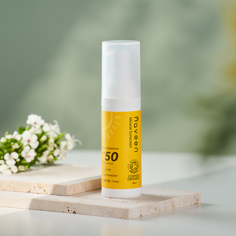 日焼け止め 化粧下地 ナヴィーン ミネラルサンスクリーン SPF50 PA++++