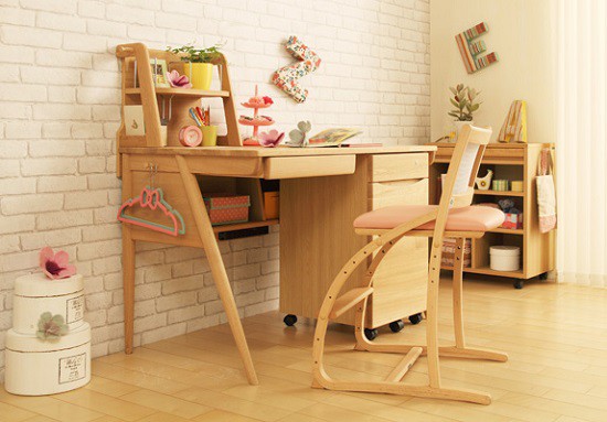 カリモク家具（KARIMOKU FURNITURE） カリモク デスクチェア Cresce