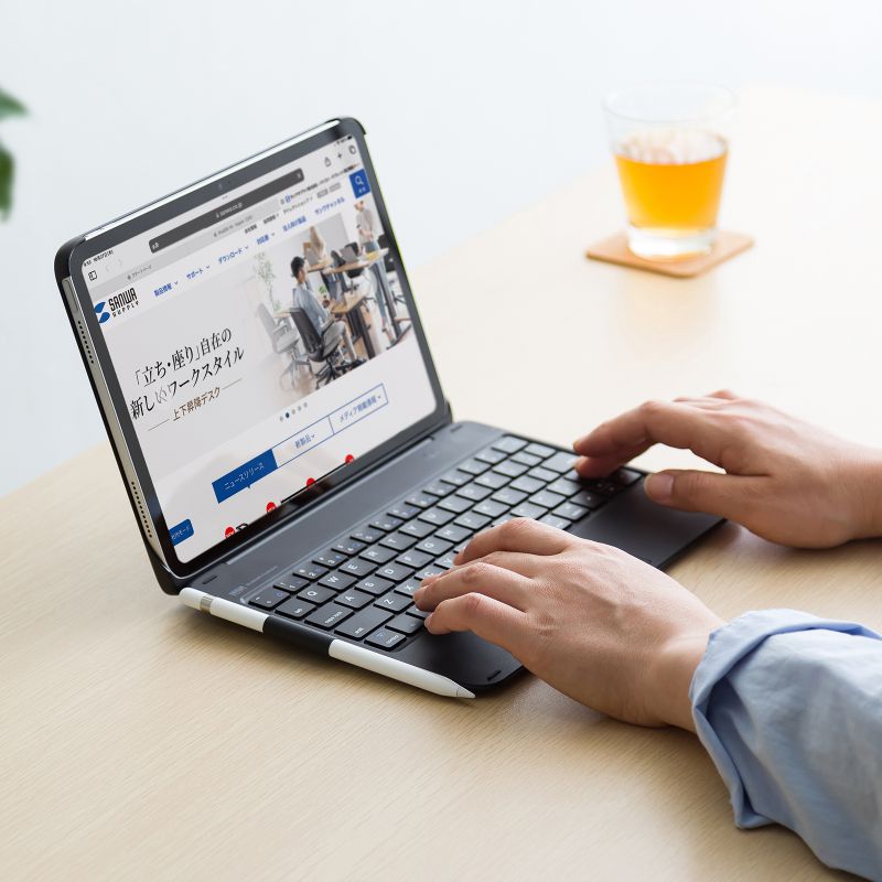 【新品】サンワ iPad10.2 キーボードケース Bluetooth SKB-BTIPAD3BK【iPad 第10世代・A16専用ケース付きBluetoothキーボード