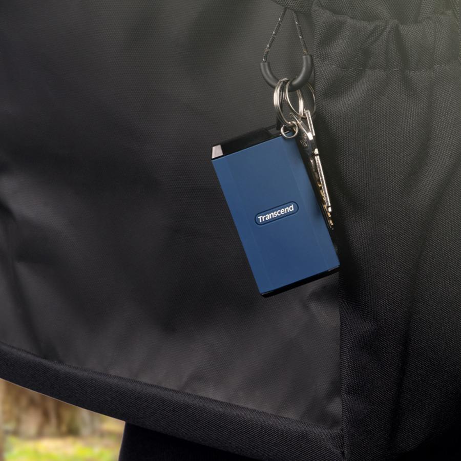 SSD 外付け 1TB ポータブルSSD 最大2000MB/s 小型 耐衝撃 IPX5防水 Type-C / USB A USB20Gbps iPhone16対応 ネイビー Transcend TS1TESD410Cの画像