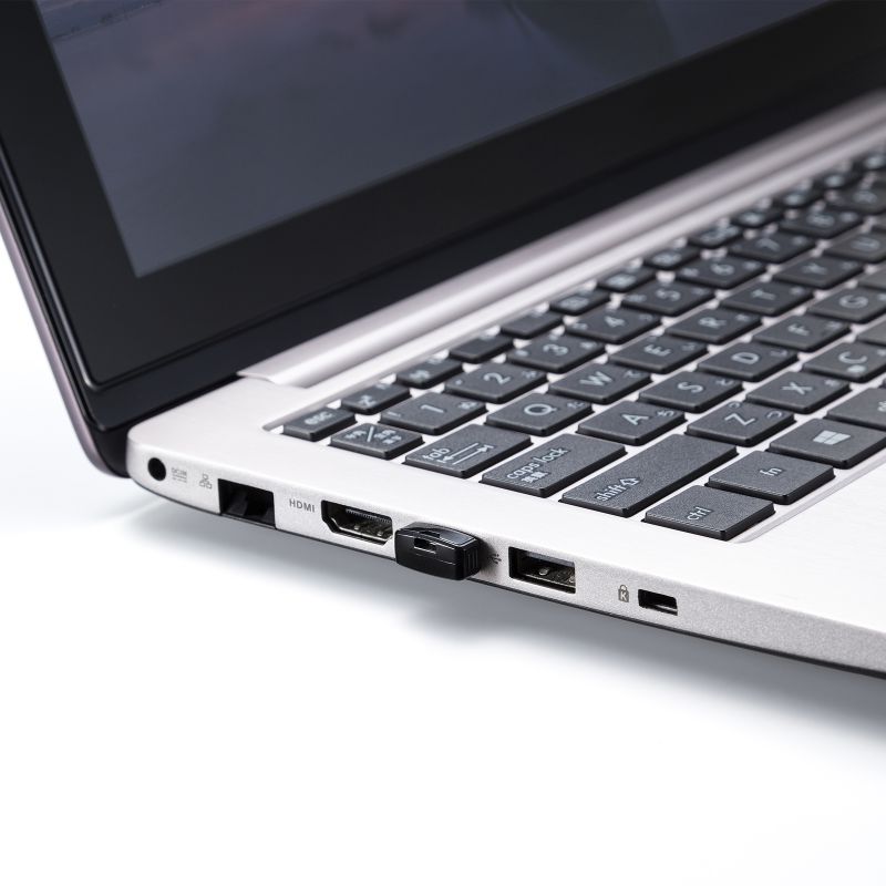 USB2GBメモリー(USB2.0・ブラック)
