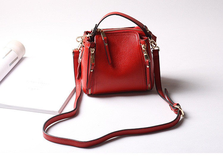 新作 本革 ショルダーバッグ レディース 斜めがけ 2way ハンドバッグ