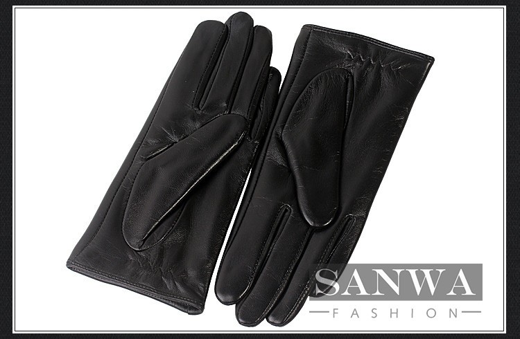 新品❣️10万❣️Dolce & Gabbana 黒 グローブ　手袋　本革 本革手袋 レディース グローブ レザーグローブ レザー手袋 glove