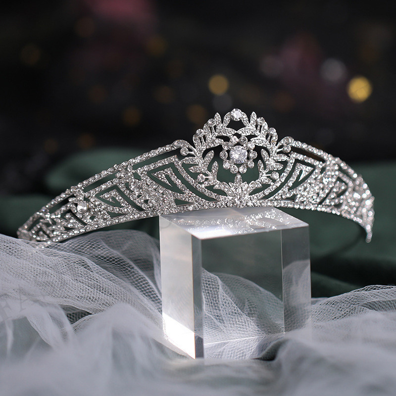 新品 クラウン ブライダルアクセ ティアラ 披露宴 ウエディングアクセサリー 撮影 結婚式 ウェディング小物 ラインストーン ビジュー パーティー 二次会 |  | 05