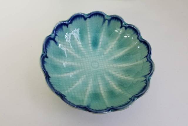 Seasonal Wrap入荷《在庫品》和食器 トルコ 菊花鉢 小鉢 美濃焼 小皿(欠品時約1ヶ月程度) 食器、グラス、カトラリー 