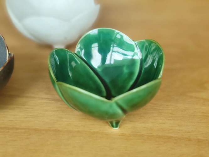 小鉢 花小付 豆鉢 珍味入 花型 おしゃれ 薬味皿 織部 白備前 孔雀結晶