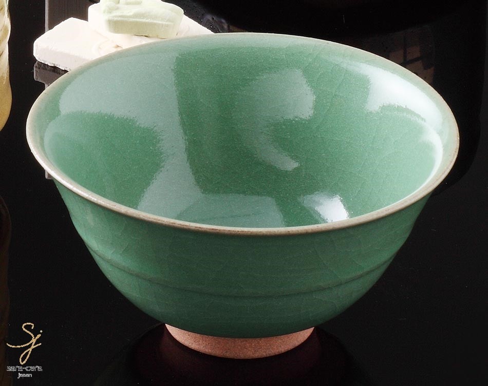 青磁 磁貫茶碗 送料込み0823 美術品・アンティーク・コレクション