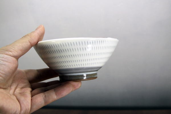 小石原焼 トビカンナ飯碗白 こいしわらやき 茶碗 民藝 ご飯 13cm 民芸