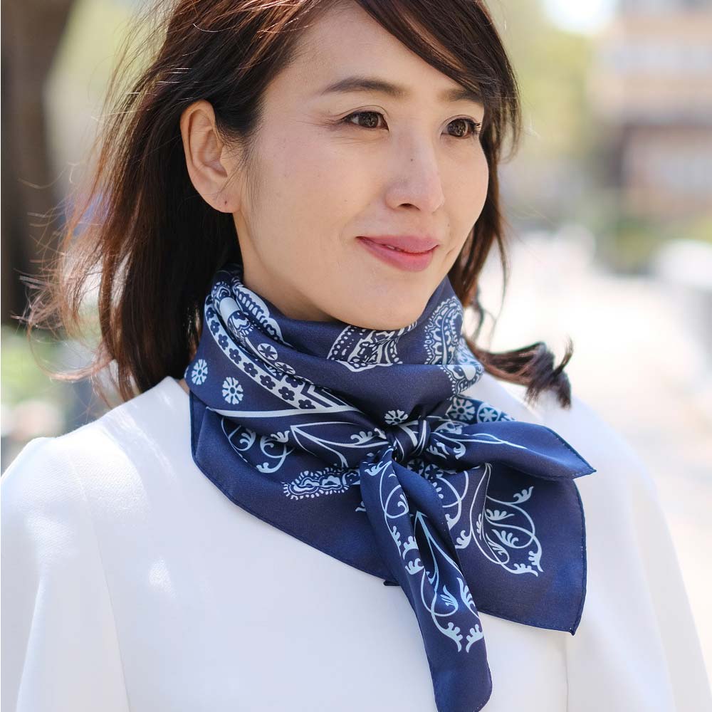 レディース スカーフ シルク100％ 絹 日本製 国産 78cm ペイズリー 小