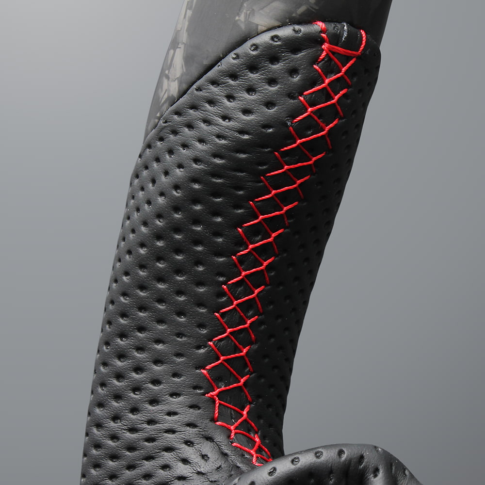 FEGGARI GR86/BRZ ZN8/ZD8 ステアリング マットフォージッドカーボン x