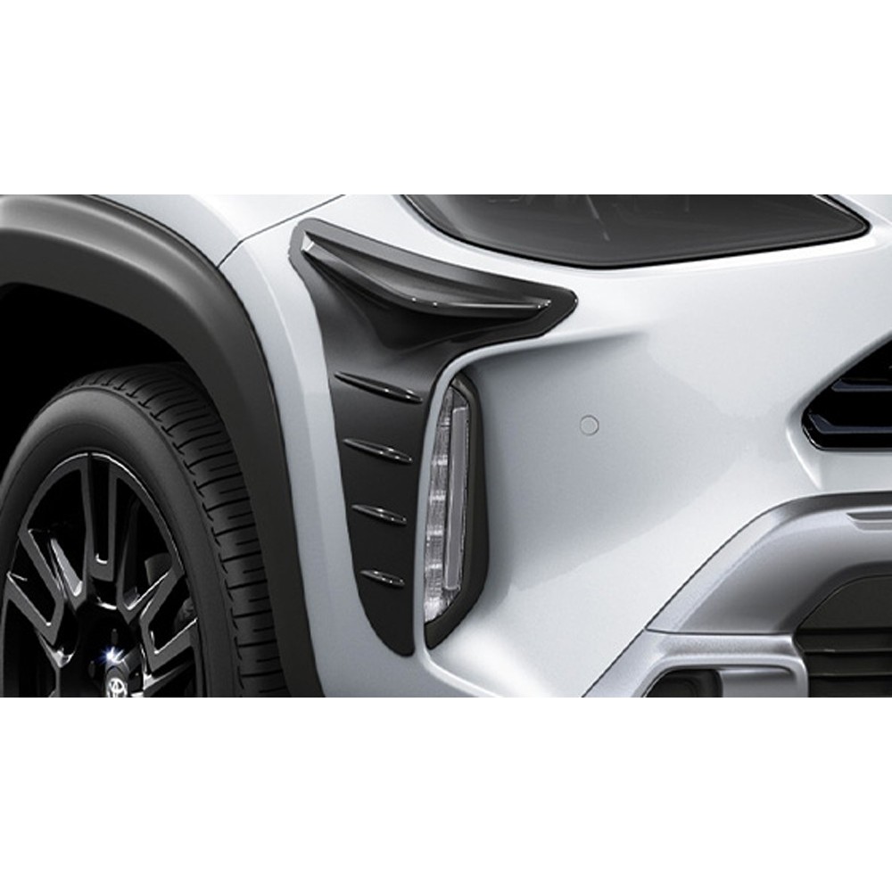 TRD GRフロントバンパーガーニッシュ ヤリスクロス MXPB1#/MXPJ1