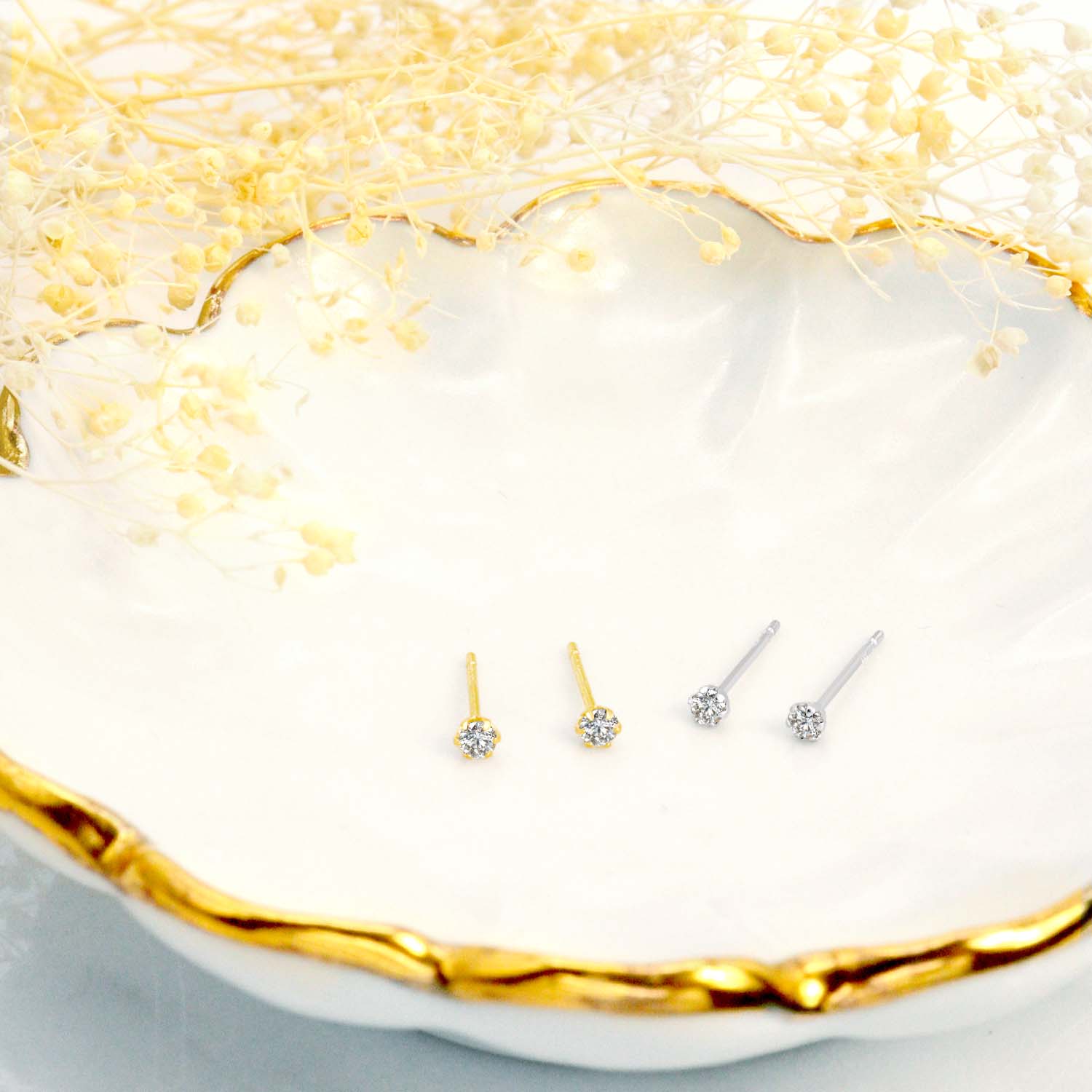 LARA Christie（ララクリスティー） ピアス 18金 レディース ダイヤ