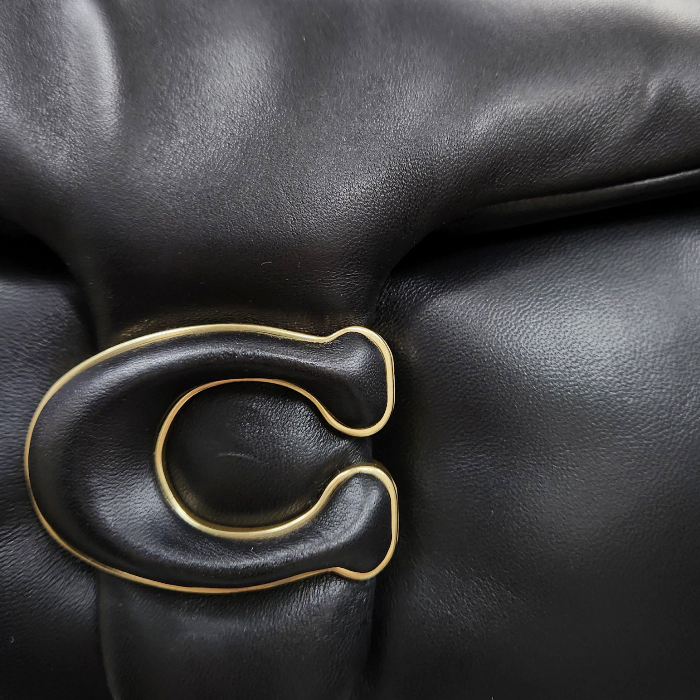 COACH（コーチ） 並行輸入品 バッグ タビーピロー26ブラック