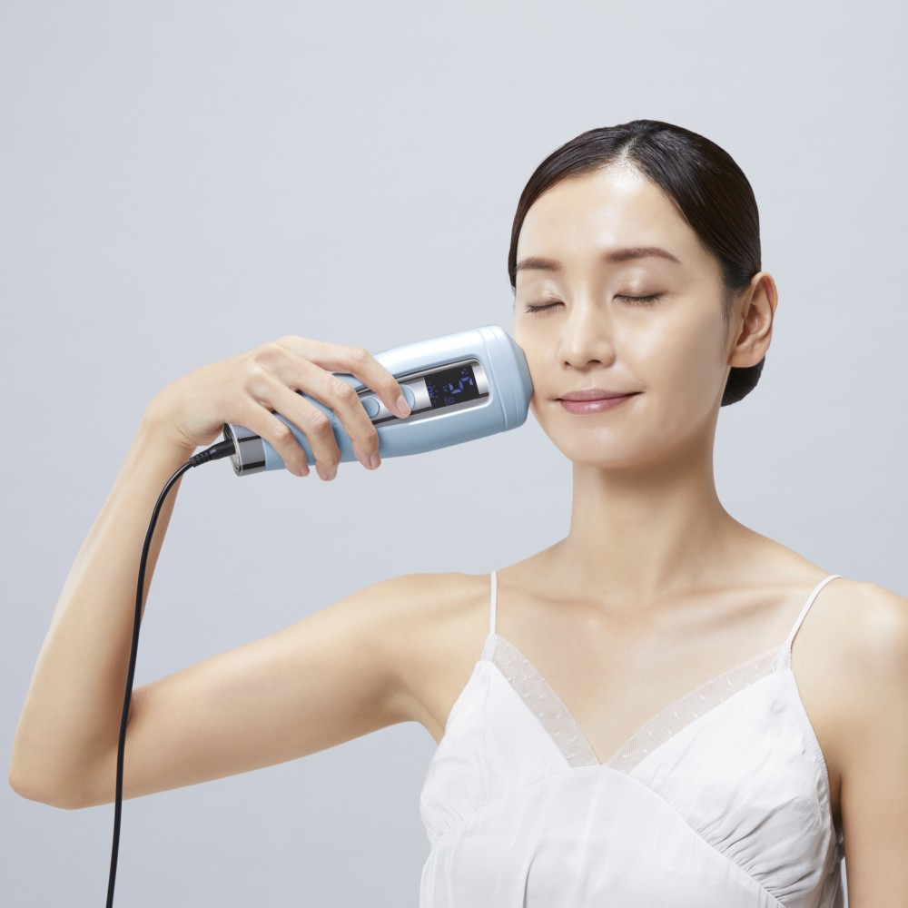 YA-MAN レイボーテGO VIOプラス 新品 YJEA5L YA‐MAN（ヤーマン） レイボーテ GO VIOプラス YJEA5L 光美容器