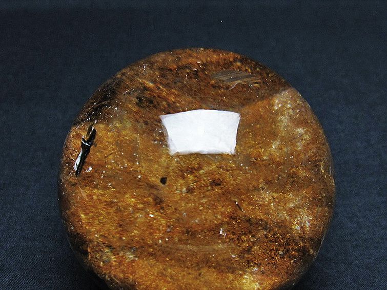 ガーデン水晶 丸玉 74mm [t100-4409] 2枚目