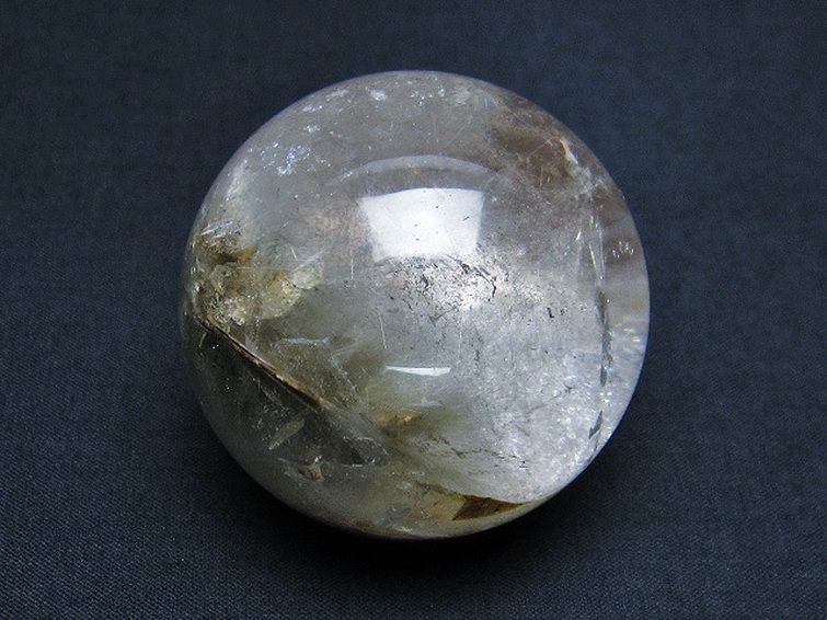 ガーデン水晶ルチル入り 丸玉 45mm [t100-4519] 2枚目