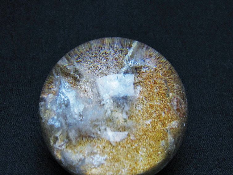 ガーデン水晶 丸玉 41mm [t100-4560] 2枚目