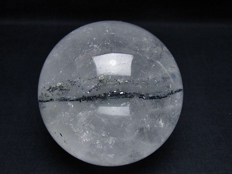 ガーデン水晶 丸玉 70mm [t100-4654] 1枚目