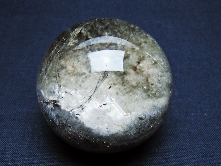 ガーデン水晶 丸玉 50mm [t100-4811] 1枚目