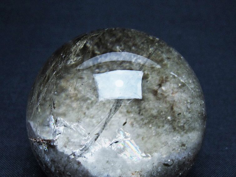 ガーデン水晶 丸玉 50mm [t100-4811] 2枚目