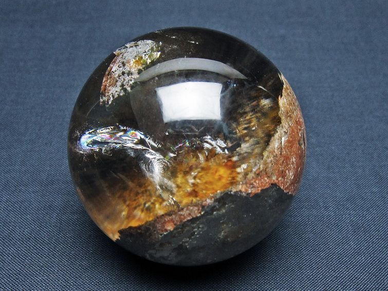 ガーデン水晶 丸玉 56mm [T100-4829] 1枚目