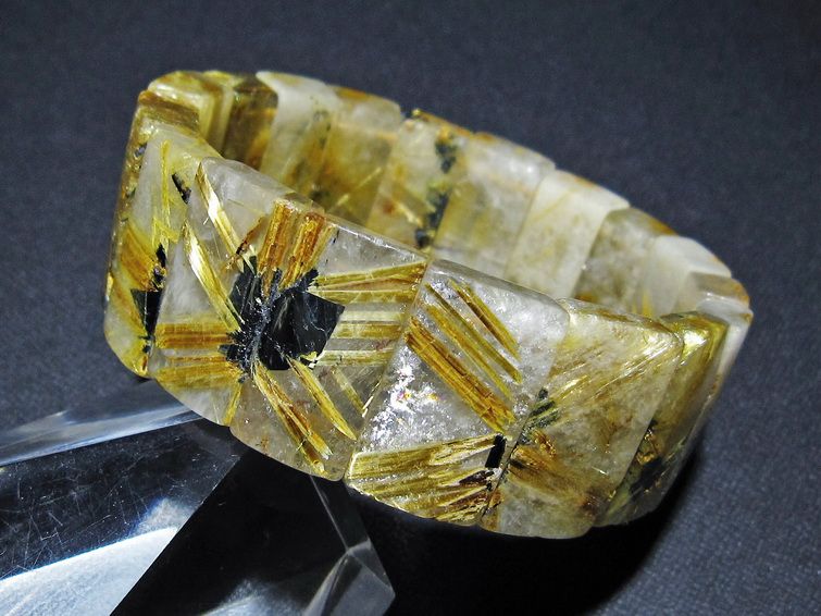 ゴールドタイチンルチル バングル [t107-4513] 1枚目