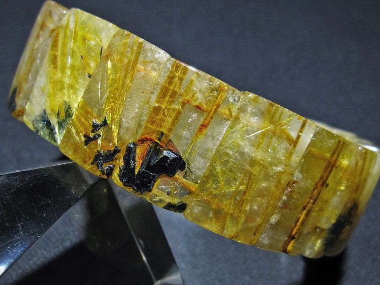 ゴールドタイチンルチル バングル [t107-4517] 2枚目