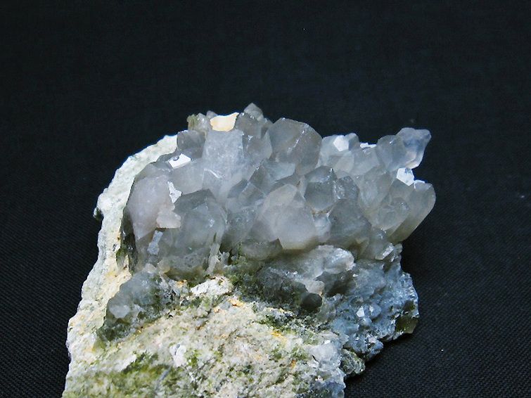 グリーンファントムクォーツ　クラスター アメリカ産 [t126-7755] 3枚目