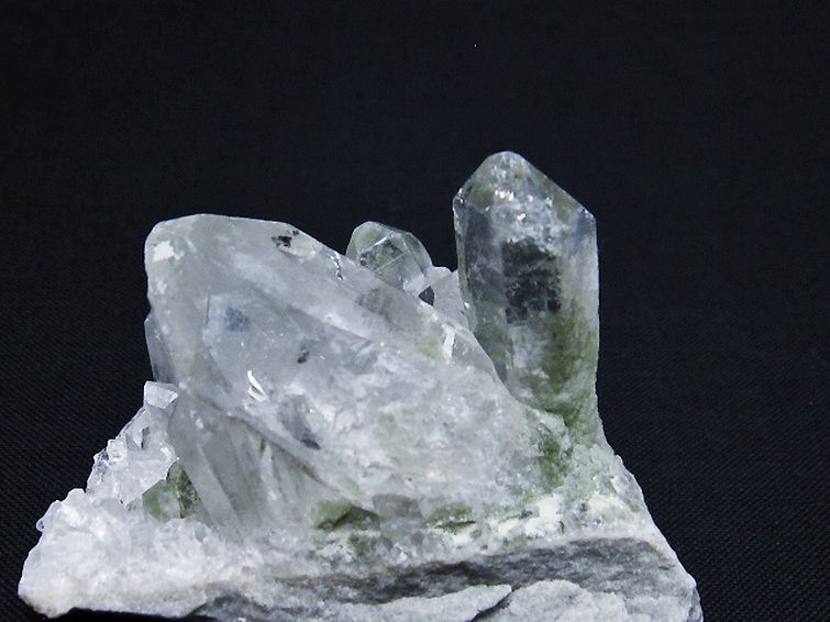 グリーンファントムクォーツ　クラスター アメリカ産 [t126-7772] 2枚目