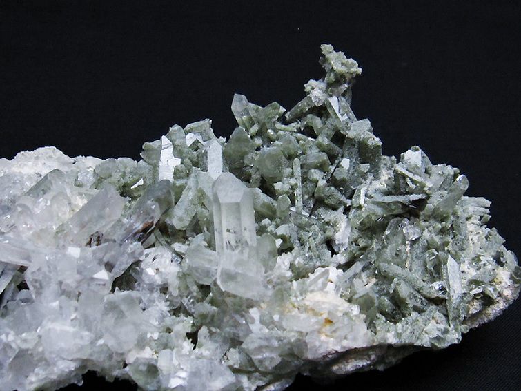 グリーンファントムクォーツ　クラスター アメリカ産 [t126-7891] 2枚目