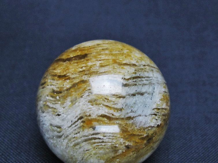 赤ガーデンファントム水晶 丸玉 29mm [t129-3050] 2枚目